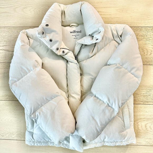 Aritzia Wilfred Cloud Puff - Picture 5 of 5